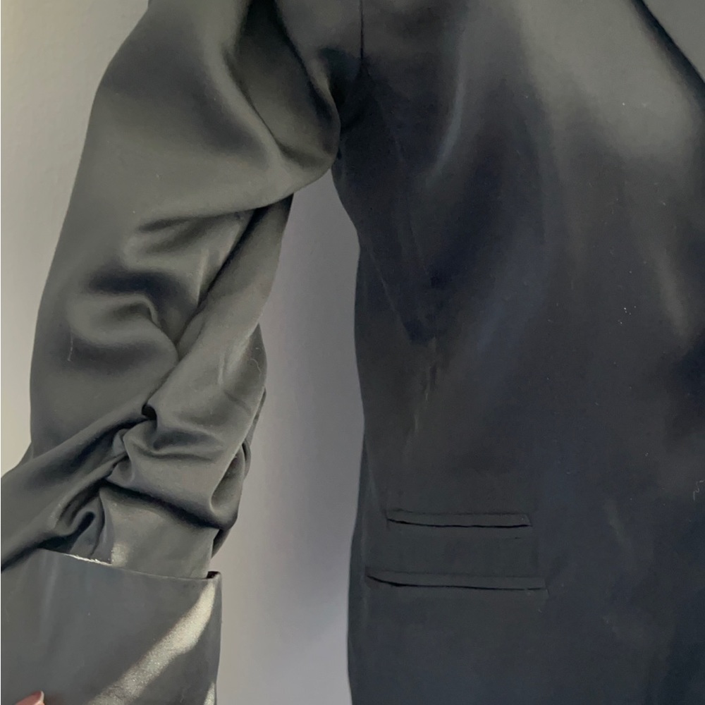 Lauren Conrad 3/4 sleeve boyfriend blazer - Picture 3 of 12